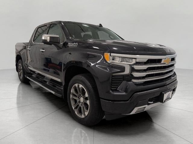 2024 Chevrolet Silverado 1500 4WD Crew Cab 147 High Country in Dark Ash Metallic — front three-quarter view