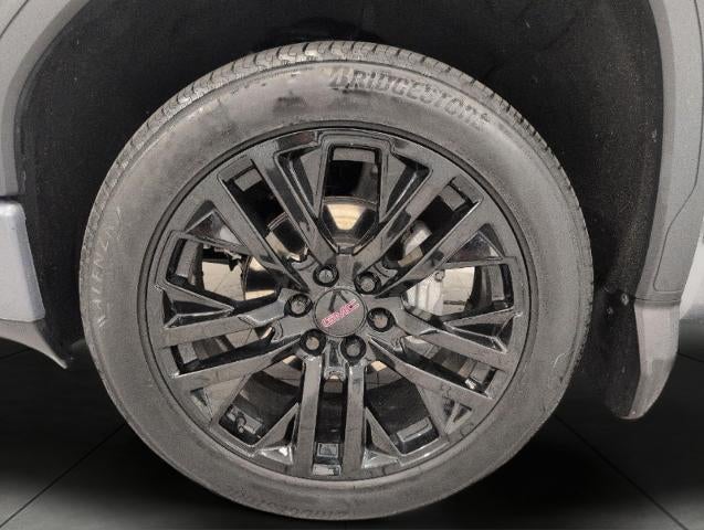 2021 GMC Sierra 1500 — detail view